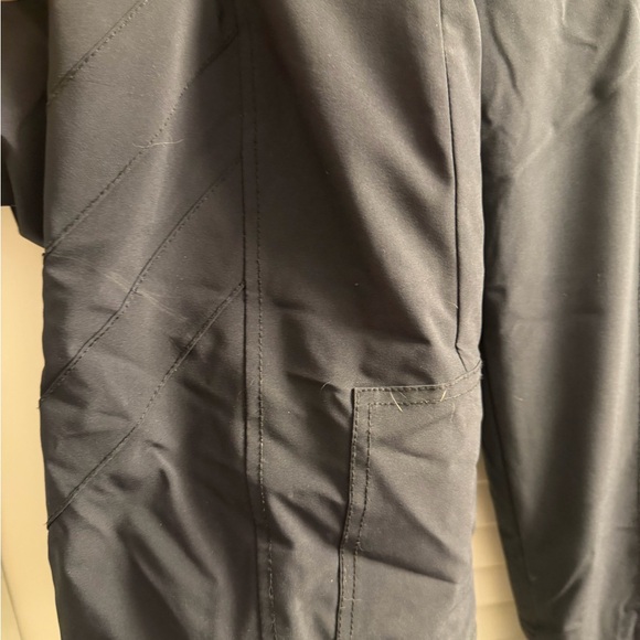 SKEA women’s size 4 ski/Snow pants excellent condition like new EUC - Picture 4 of 16